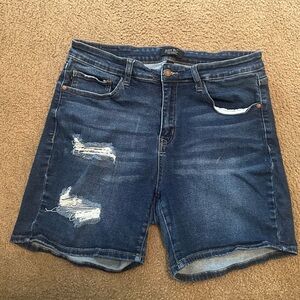 Women’s Judy Blue denim shorts size 2XL